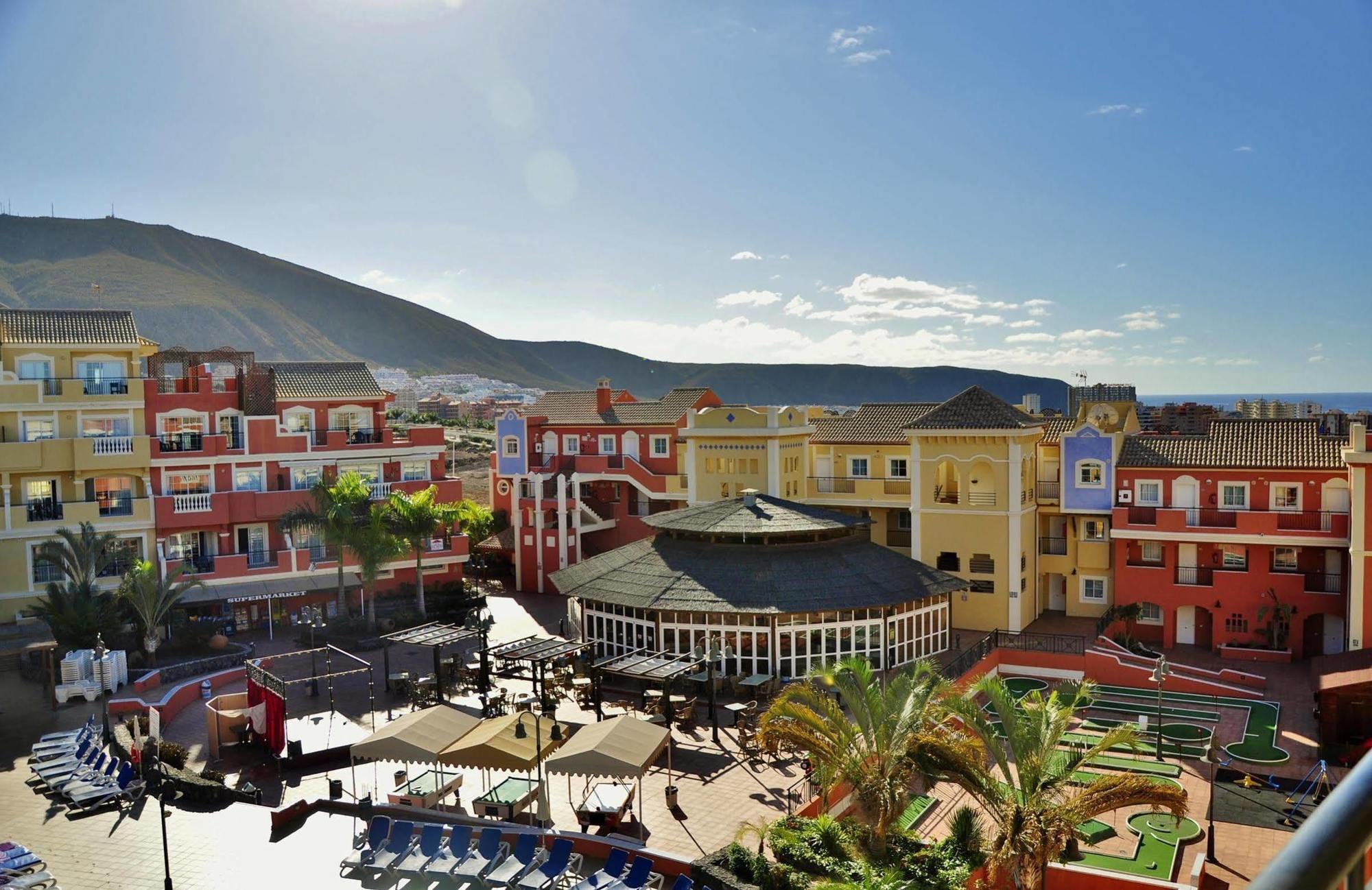 Apartamentos Granada Park Playa de las Americas  Exteriör bild